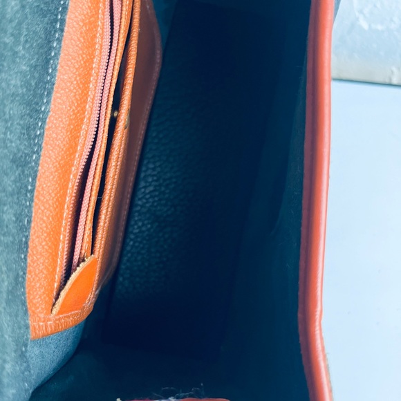 VINTAGE MIDNIGHT BLUE  SADDLE TAN PIPING DOONEY ESSEX SHOULDER CROSSBODY BAG AWL - Picture 11 of 16